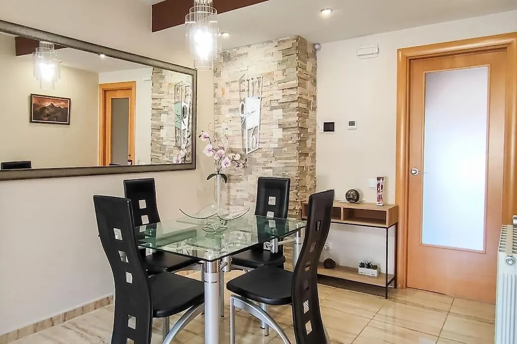 Apartment Fee4Me Comfortable Flat Near The Sea Sant Adria de Besos